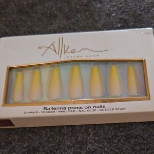 Alkem Ballerina Press On Nails